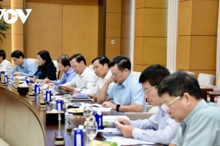 Đề xuất tăng mức phụ cấp phục vụ với bộ trưởng, bí thư tỉnh uỷ, cấp tướng