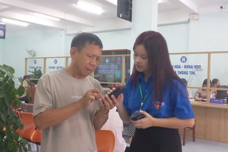 Phường Tam Thắng chấm dứt thu tiền mặt đối với các khoản thuế, phí…