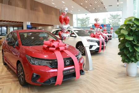 Tháng 6: Doanh số xe máy và ô tô của Honda Việt Nam tăng trưởng tốt