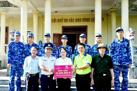 Tuổi trẻ Hải đội 102 Cảnh sát biển thiết thực tri ân nhân Ngày Thương binh - Liệt sĩ