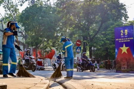 Hà Nội triển khai nhiều phương án đảm bảo vệ sinh môi trường dịp Quốc khánh 2/9