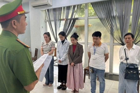 Đà Nẵng: Khởi tố 7 đối tượng tại Phòng khám Đa khoa Quốc tế Đà Nẵng về tội ‘Lừa dối khách hàng’