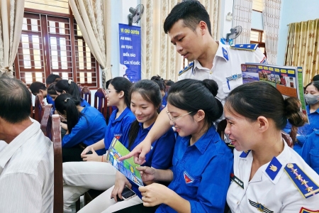 Tuổi trẻ Hải đội 102 tích cực thực hiện Đề án 1371 tại Hà Tĩnh