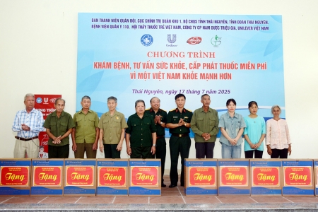 Thái Nguyên: Ban Thanh niên Quân đội chung tay chăm lo sức khỏe cho đối tượng chính sách