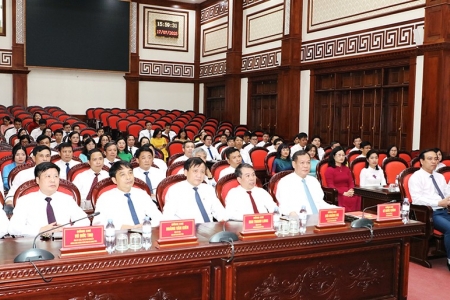 Thành lập Đảng bộ HĐND tỉnh Ninh Bình và các chi bộ trực thuộc