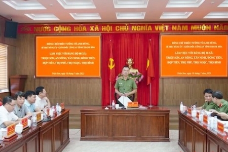 Giám đốc Công an tỉnh Thanh Hóa làm việc với Ban Thường vụ Đảng ủy 8 xã