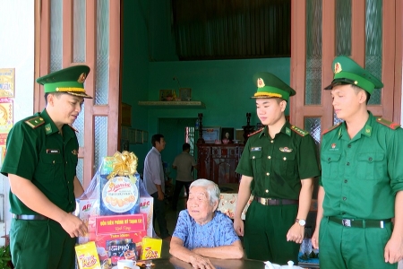Biên phòng Tây Ninh - Mãi dành trọn sự tri ân các Anh hùng liệt sĩ, gia đình chính sách