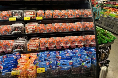 Quả vải Việt Nam lần đầu tiên chính thức xuất hiện tại hệ thống siêu thị bán lẻ lớn nhất nước Mỹ