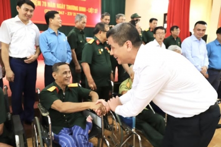 Supe Lâm Thao tri ân thương, bệnh binh Trung tâm Điều dưỡng Người có công tỉnh Phú Thọ