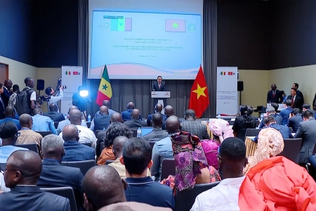 Chủ tịch Quốc hội Trần Thanh Mẫn và Chủ tịch Quốc hội Senegal dự tọa đàm chính sách thúc đẩy hợp tác Việt Nam - Senegal