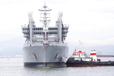 Đoàn tàu Hải quân Ấn Độ thăm hữu nghị thành phố Đà Nẵng