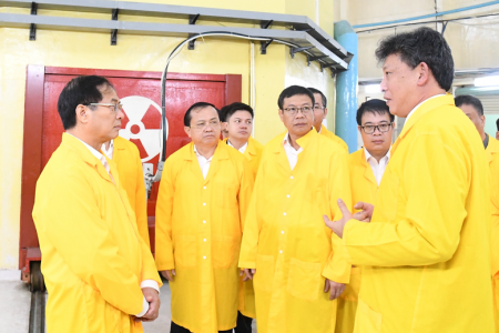 Phó Thủ tướng Bùi Thanh Sơn thăm, làm việc với Viện Nghiên cứu hạt nhân