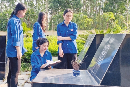 Số hóa nghĩa trang liệt sĩ ở Bắc Ninh