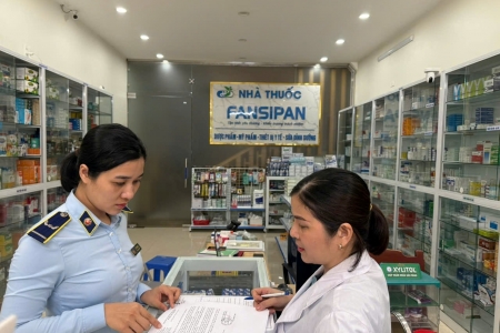 Lực lượng Quản lý thị trường Thanh Hóa giám sát, kiểm tra đối với sản phẩm “Xi Chuan Qi”