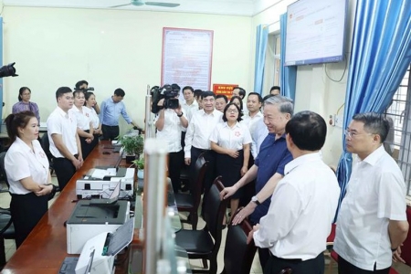 Tổng Bí thư Tô Lâm kiểm tra vận hành hoạt động hệ thống chính trị xã Si Pa Phìn