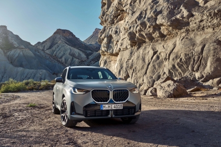 BMW X3 thế hệ mới được đón nhận mạnh mẽ tại thị trường Việt Nam, giá từ 2,299 tỷ đồng