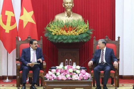 Tổng Bí thư Tô Lâm tiếp Chủ tịch Tập đoàn Adani Ấn Độ