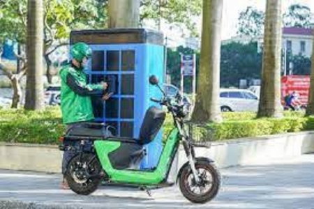 Xe máy điện giả: Hiểm họa an toàn và tương lai giao thông xanh bị đe dọa