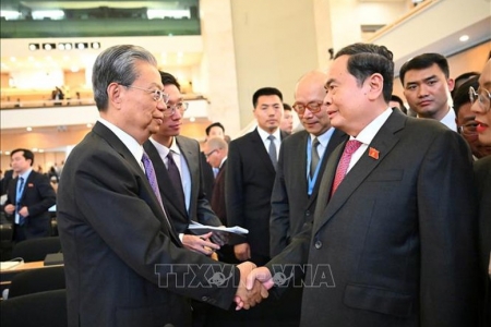 Chủ tịch Quốc hội Trần Thanh Mẫn gặp lãnh đạo Quốc hội các nước: Trung Quốc, Cuba, Lào