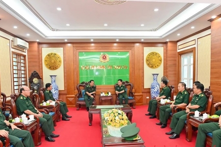 Trung tướng Lê Đức Thái thăm, kiểm tra tại Ban Chỉ huy Bộ đội Biên phòng tỉnh Thanh Hóa