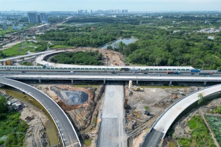 Cuối năm nay sẽ thông xe hơn 47 km đường Vành đai 3 TP. Hồ Chí Minh