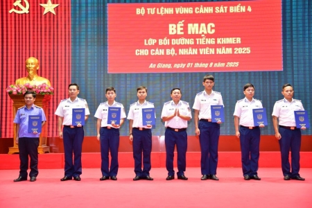 Vùng Cảnh sát biển 4: Nâng cao trình độ ngoại ngữ đáp ứng yêu cầu thực hiện nhiệm vụ trong tình hình mới