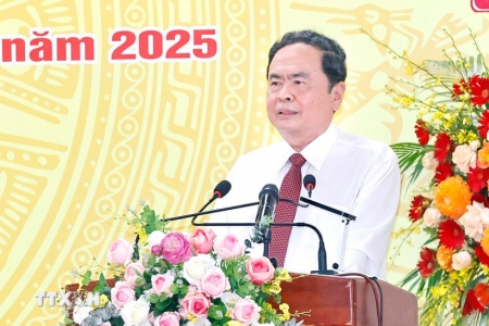 Chủ tịch Quốc hội Trần Thanh Mẫn: Chính quyền phải chủ động đến với dân