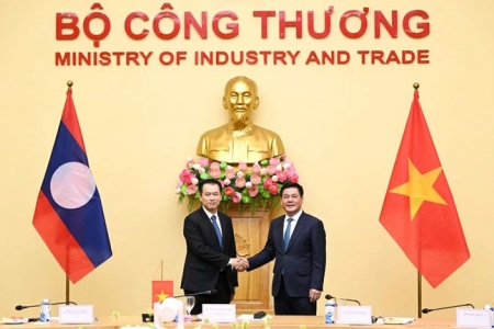 Việt Nam – Lào thúc đẩy hợp tác trong thương mại, năng lượng và logistics