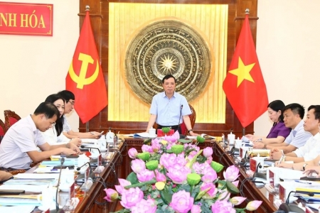 Phó Bí thư Thường trực Tỉnh ủy Thanh Hóa chủ trì hội nghị cho ý kiến về công tác chuẩn bị Đại hội Đảng bộ 12 xã
