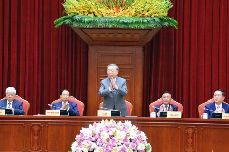 Tổng Bí thư Tô Lâm gặp mặt đại biểu trí thức, nhà khoa học, văn nghệ sĩ