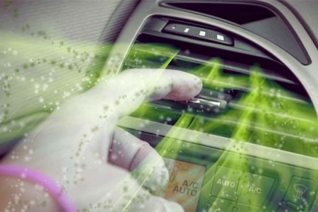 Điều hòa ô tô có mùi khó chịu: Nguyên nhân và cách khắc phục hiệu quả