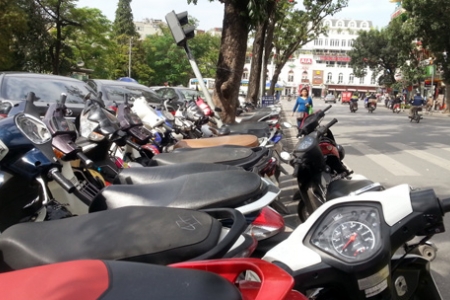 Cần Thơ chỉ đạo kiểm tra hoạt động thu phí giữ xe vượt giá quy định và nghiên cứu phương án miễn phí giữ xe tại bệnh viện công lập