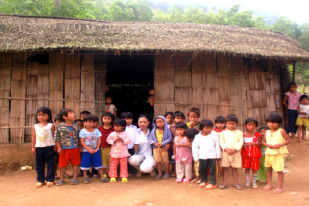 Bộ Giáo dục và Đào tạo đề xuất 4 nhóm chính sách phổ cập giáo dục mầm non cho trẻ em từ 3 đến 5 tuổi