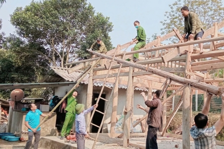 Bảo đảm ‘6 rõ’ để hoàn thành xóa nhà tạm, nhà dột nát đúng hạn