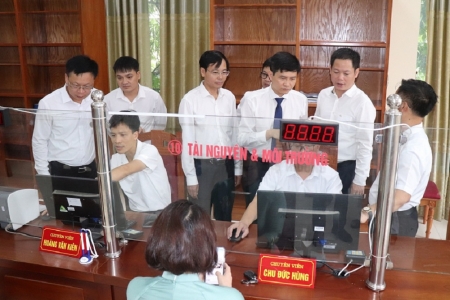 Thực hiện nhiều giải pháp thúc đẩy chính quyền số toàn diện