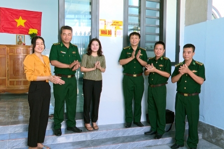 Bộ đội Biên phòng Tây Ninh: Lễ khánh thành và bàn giao nhà đồng đội