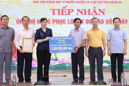 Bắc Ninh trao 3 tỷ đồng hỗ trợ người dân Nghệ An khắc phục hậu quả mưa bão