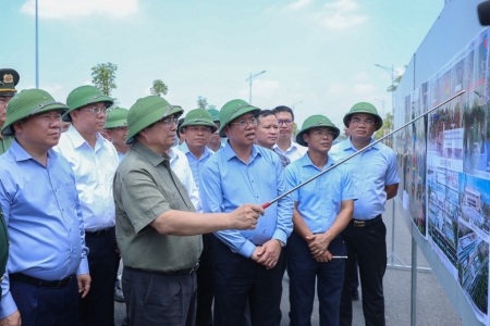 Thủ tướng khảo sát xây dựng tuyến đường sắt Lào Cai – Hà Nội – Hải Phòng đoạn qua tỉnh Phú Thọ