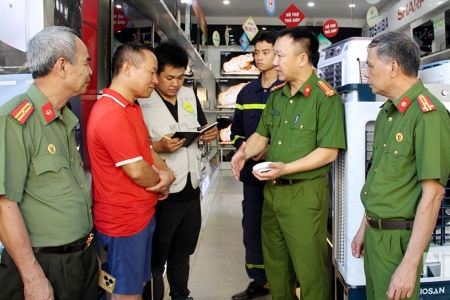 Phường Nam Định ra mắt “Tổ liên gia an toàn PCCC nâng cao” với báo cháy thông minh