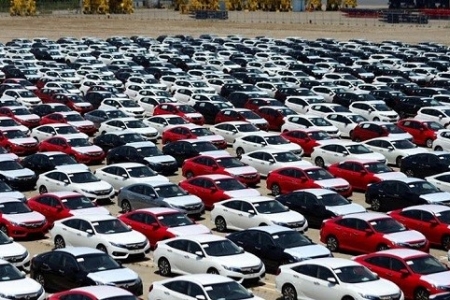Chính phủ siết chặt quản lý nhập khẩu ô tô phi thương mại để chống gian lận