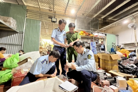 9X kinh doanh hàng giả bị phạt hơn 600 triệu đồng