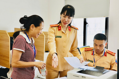 Hơn 1.700 thí sinh dự thi Giấy phép lái xe tại Hà Nội: Nâng cao hiệu quả với phương pháp sát hạch mới