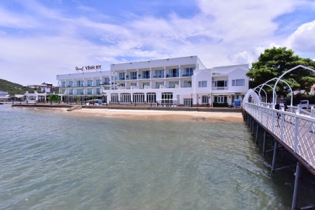 Khánh Hòa: 82 nhân viên ngành Du lịch tham dự lớp tập huấn cứu hộ môn Bơi, lặn tại Vĩnh Hy