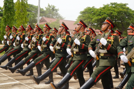 Quân đội nhân dân Lào sẵn sàng cho Lễ kỷ niệm 80 năm Quốc khánh Việt Nam