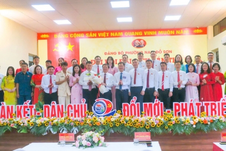 Phường Nam Đồ Sơn đẩy mạnh cải cách hành chính, phát triển thương mại dịch vụ, du lịch và xây dựng đô thị hiện đại