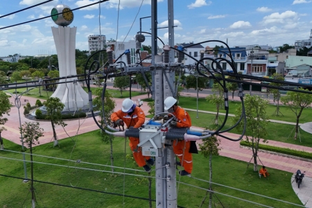 Tây Ninh đảm bảo cung cấp điện trong dịp kỷ niệm 80 năm Cách mạng Tháng Tám và Quốc khánh 2/9