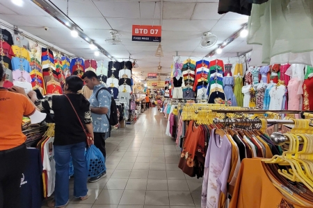 Chợ truyền thống giữa thời thương mại điện tử: Làm sao để giữ khách?