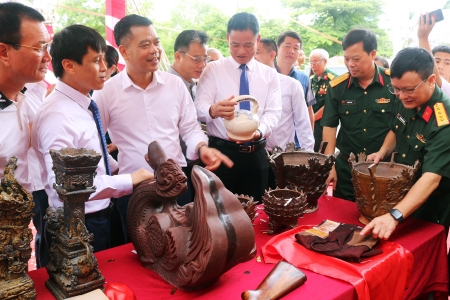 Trưng bày hơn 500 tài liệu, hình ảnh, hiện vật về "Bắc Ninh trong Cách mạng Tháng Tám năm 1945"