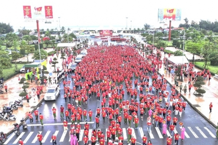 Quảng Trị lan tỏa tinh thần đoàn kết qua chương trình “Cùng Việt Nam tiến bước”