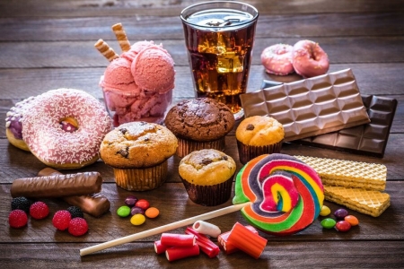 Ăn thực phẩm siêu chế biến: Nguy cơ ung thư phổi tăng tới 41%